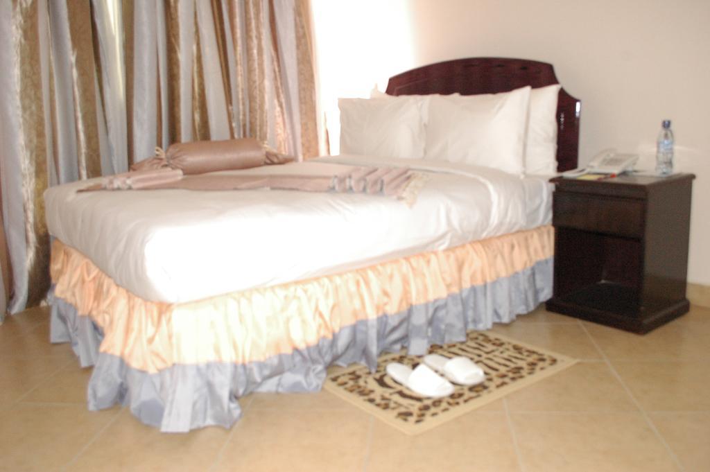Grace Land Hotel Arusha Oda fotoğraf